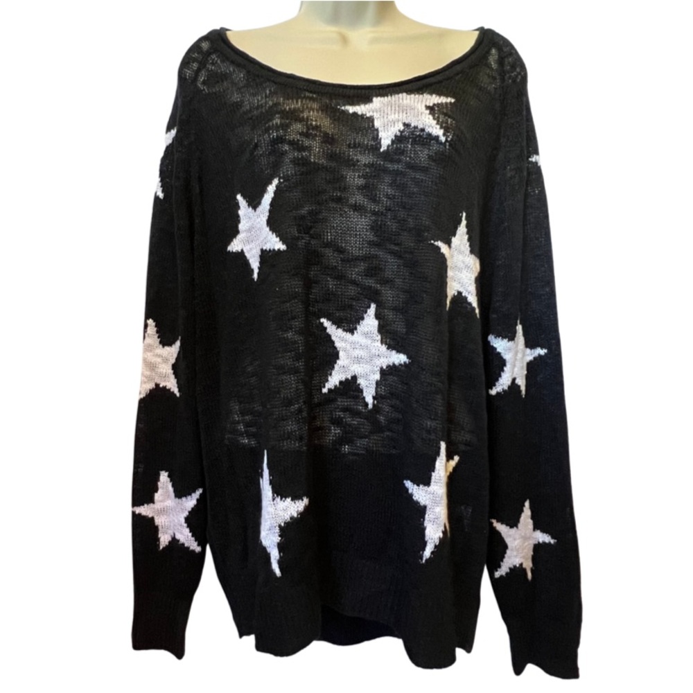 Non Branded Women’s White Star patterned cardigan Sweater